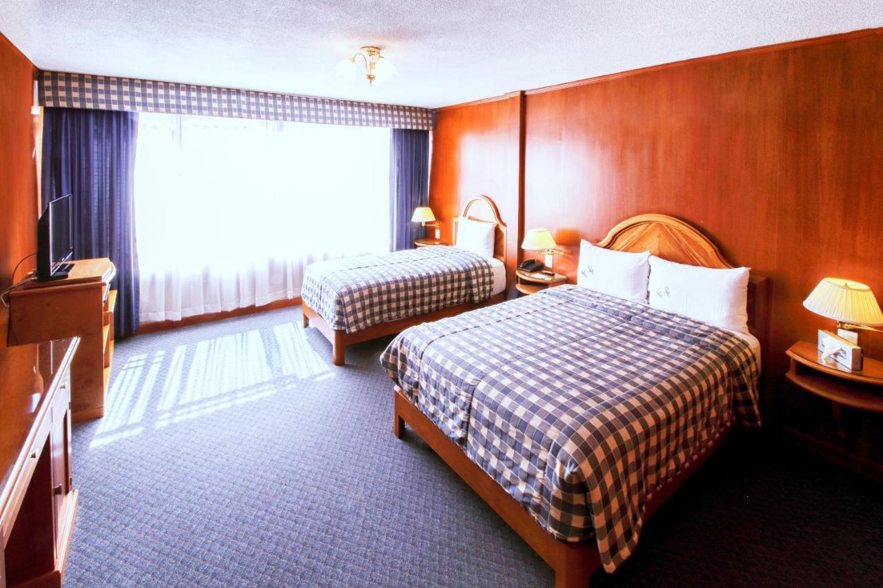 Presidential Suite