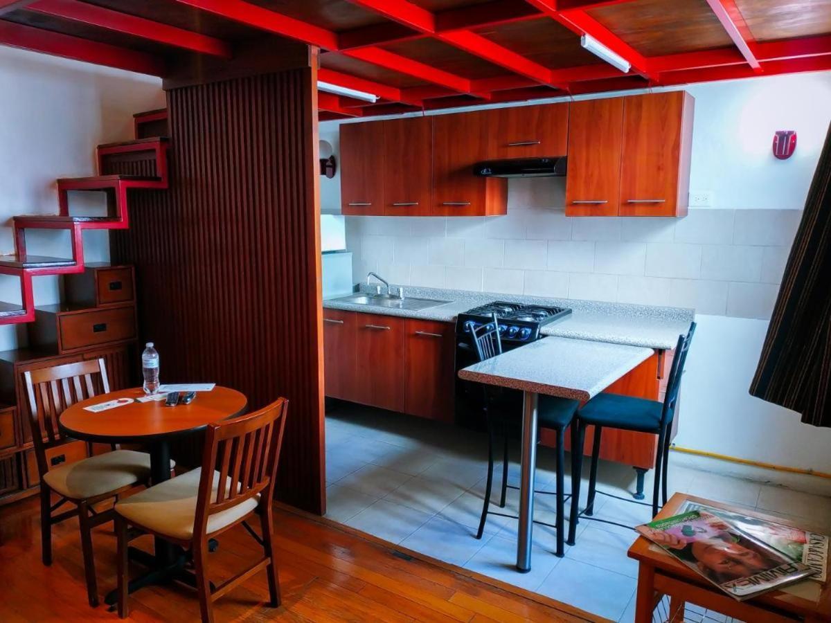 Estudio Triple Estándar