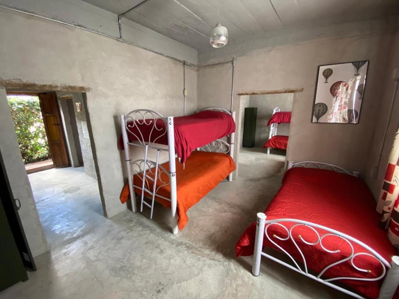 Cama en habitación compartida mixta de 8 camas