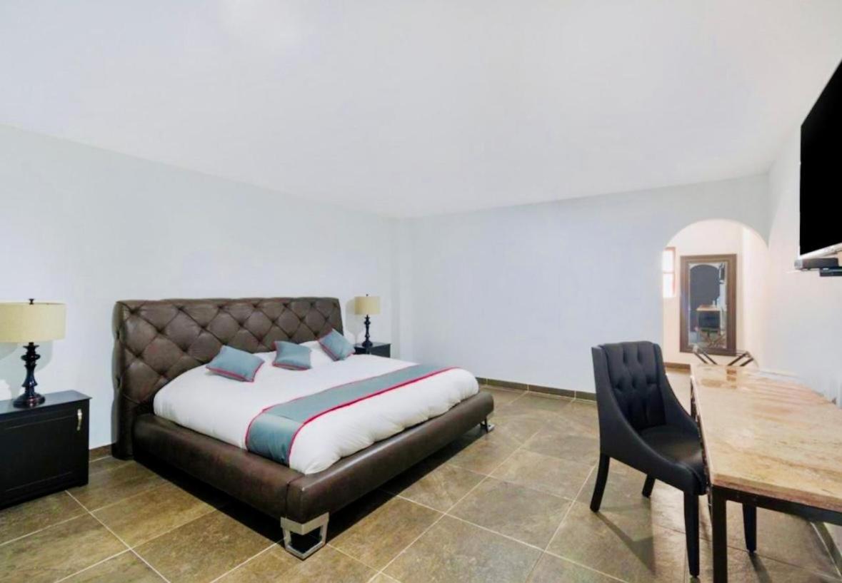 Superior Suite