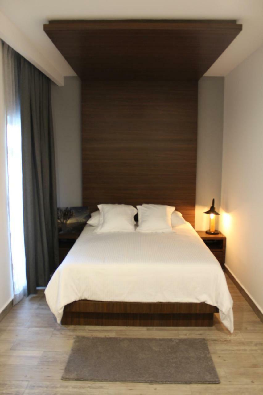 Standard Queen Room,780864075:JPEG
