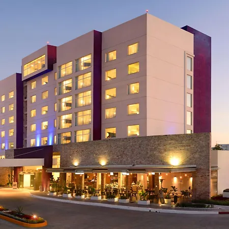 HS HOTSSON Hotel Puebla-3